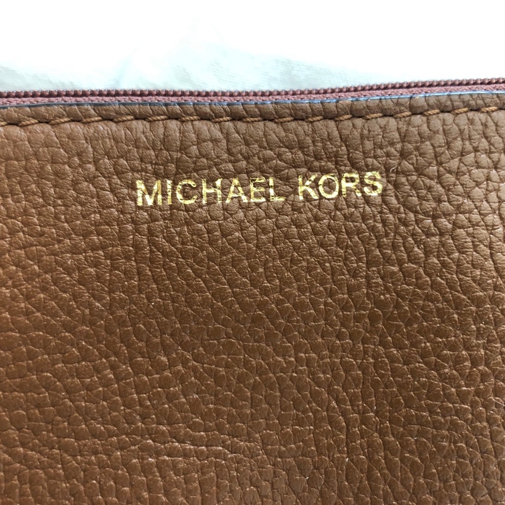 Leather Michael Kors wallet bag - Picture 2 of 7